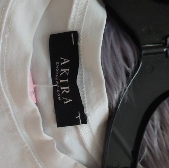 Top with Rhinestone Lips - Picture 6 of 6